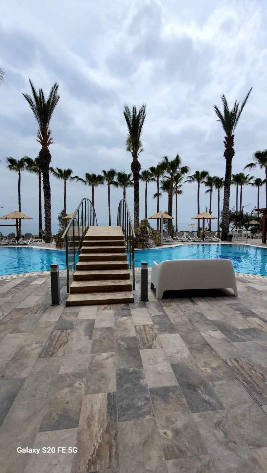 איה נאפה Simos Magic Beach Hotel Apts מראה חיצוני תמונה