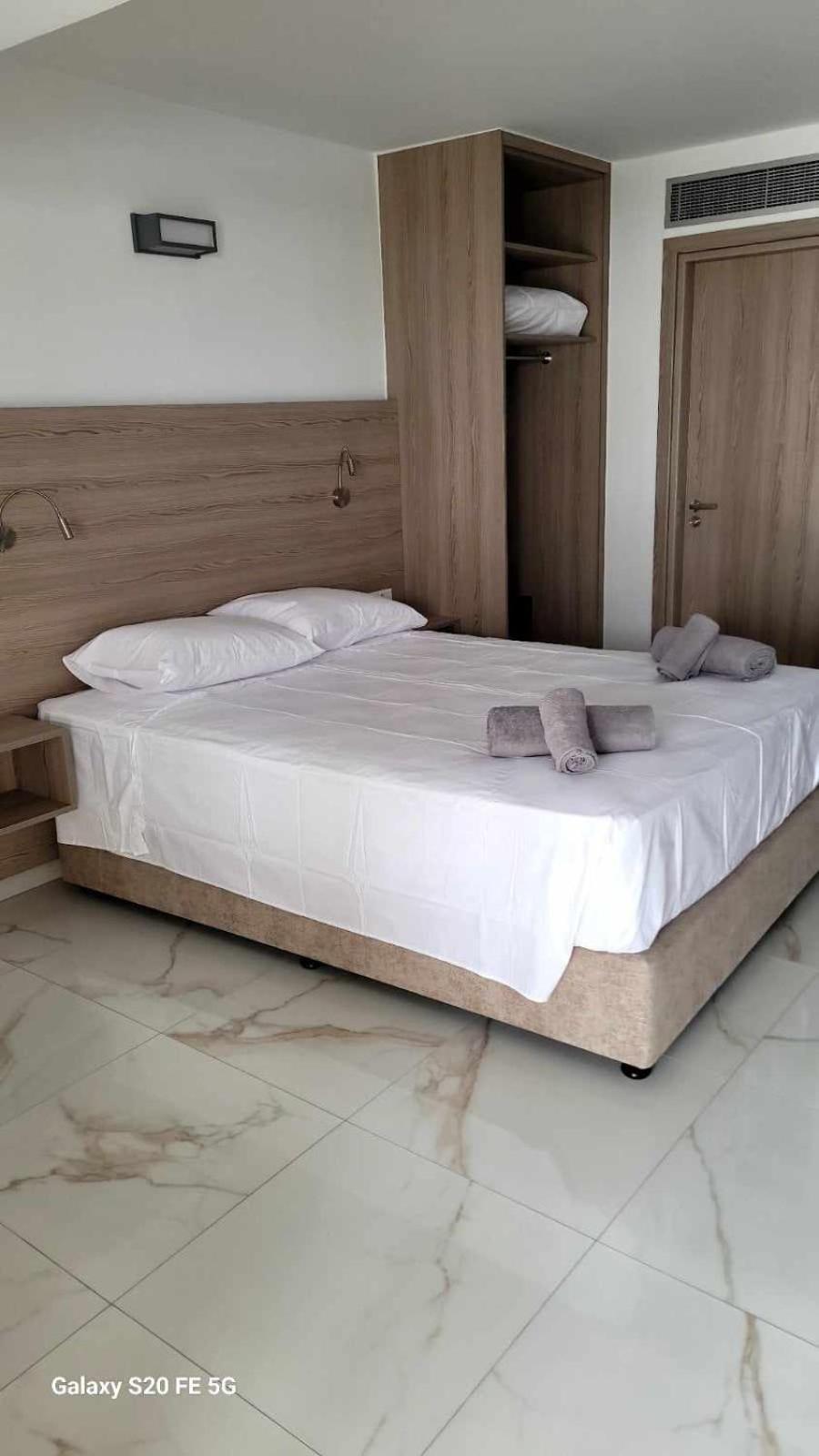 איה נאפה Simos Magic Beach Hotel Apts מראה חיצוני תמונה