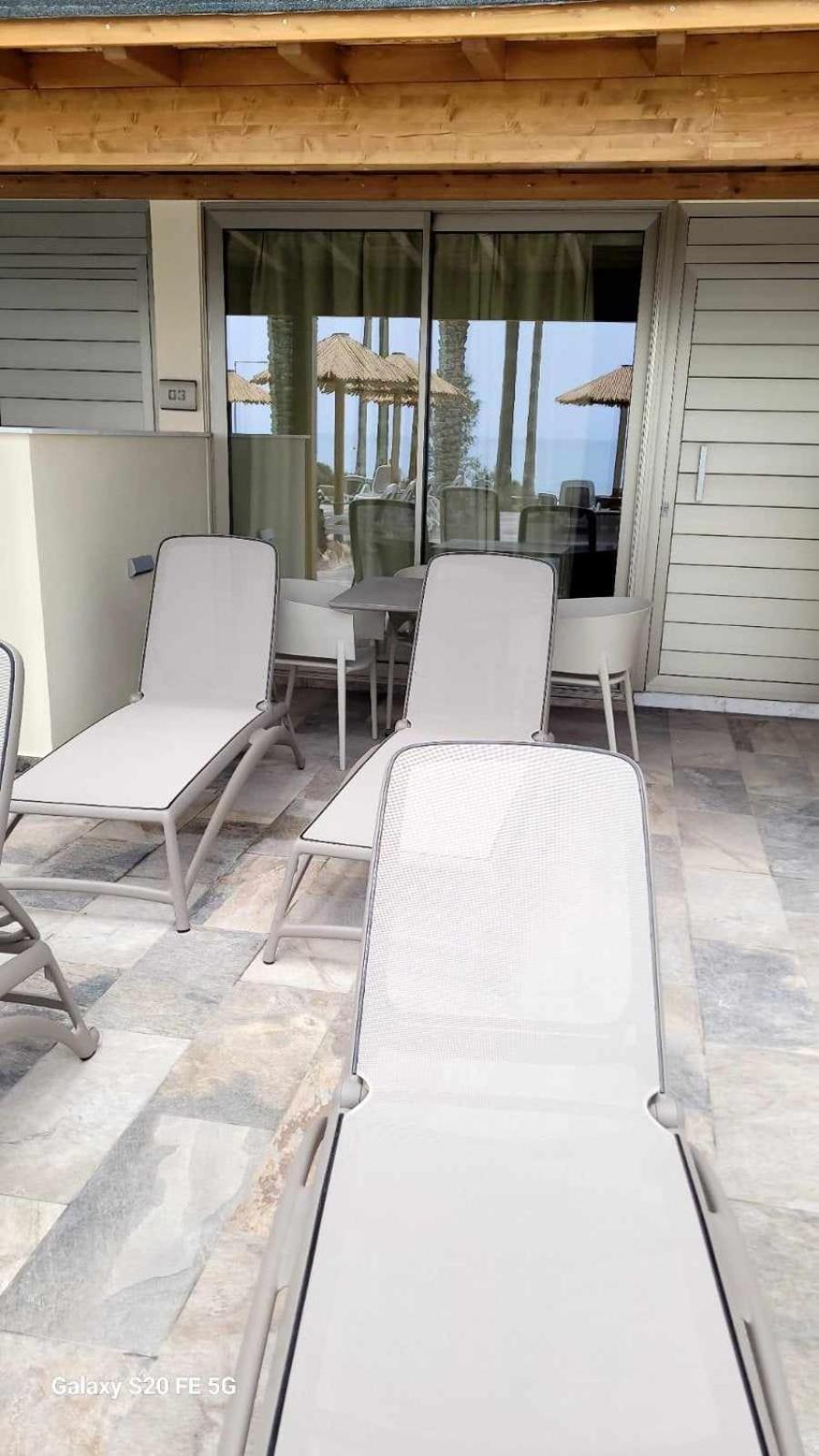 איה נאפה Simos Magic Beach Hotel Apts מראה חיצוני תמונה